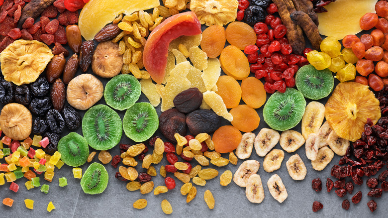 DRIED FRUITS